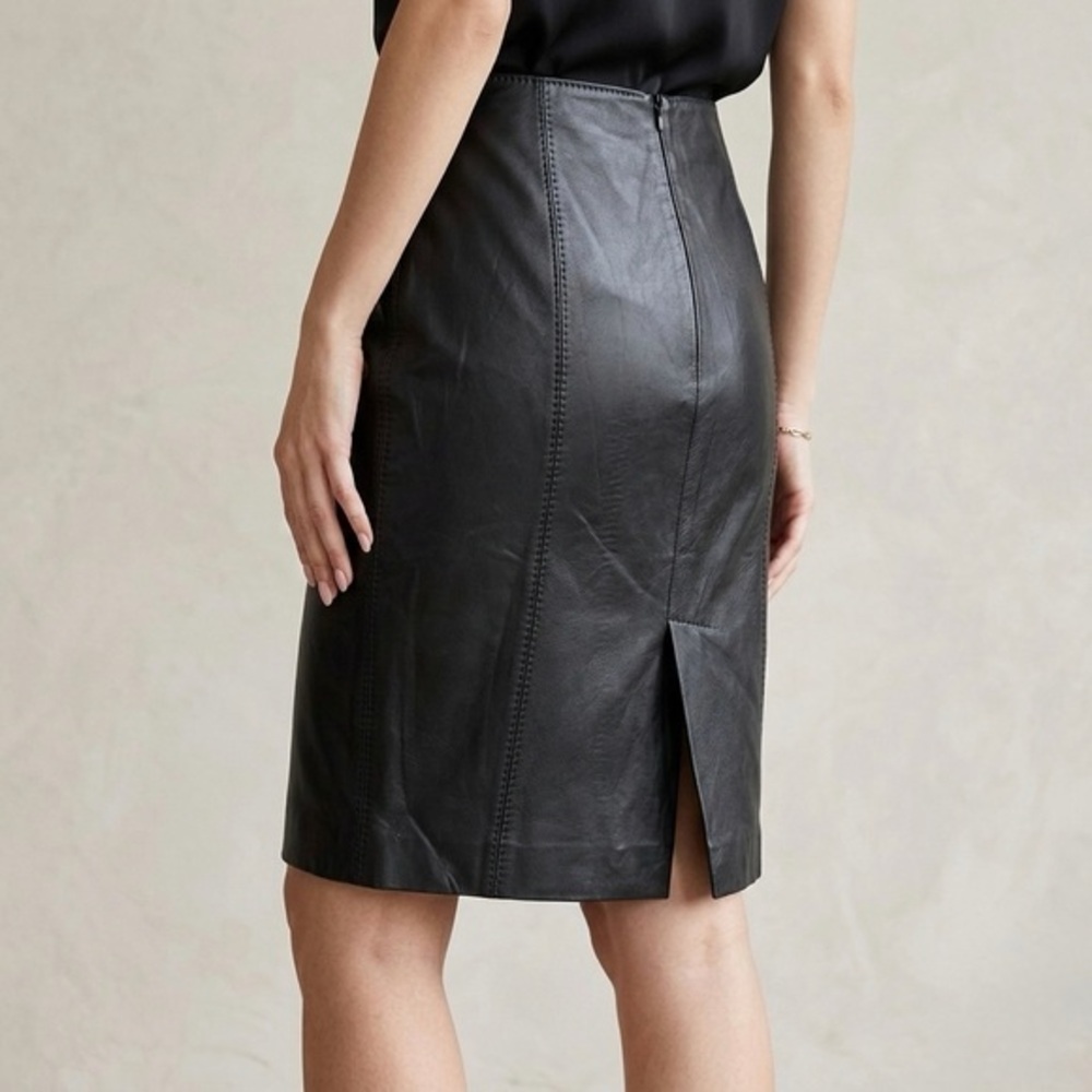 LES‎ COPAINS Black Italian Leather Paneled Pencil Skirt IT 42